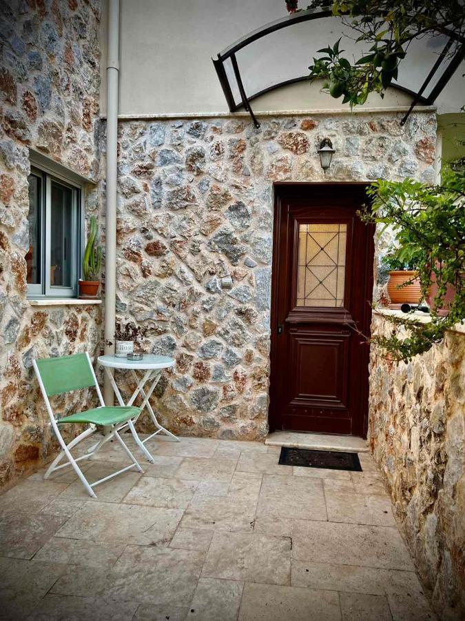 Ένας Ευχάριστος Χώρος Με Πισίνα Villa Pórto Ráfti Exterior foto