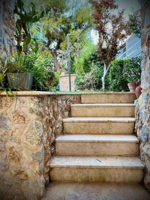 Ένας Ευχάριστος Χώρος Με Πισίνα Villa Pórto Ráfti Exterior foto